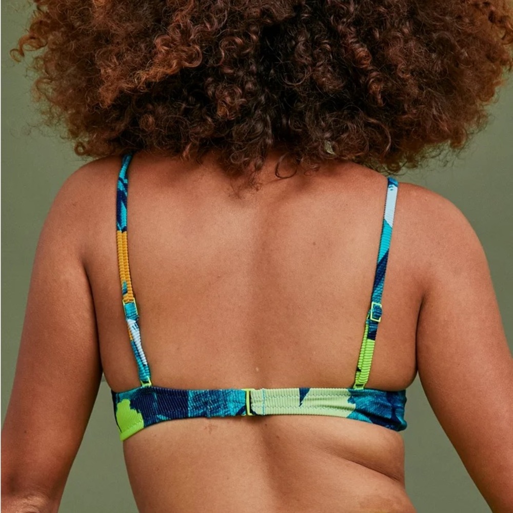 Aerie V Ruched Ribbed Scoop Bikini Top - Picture 3 of 8